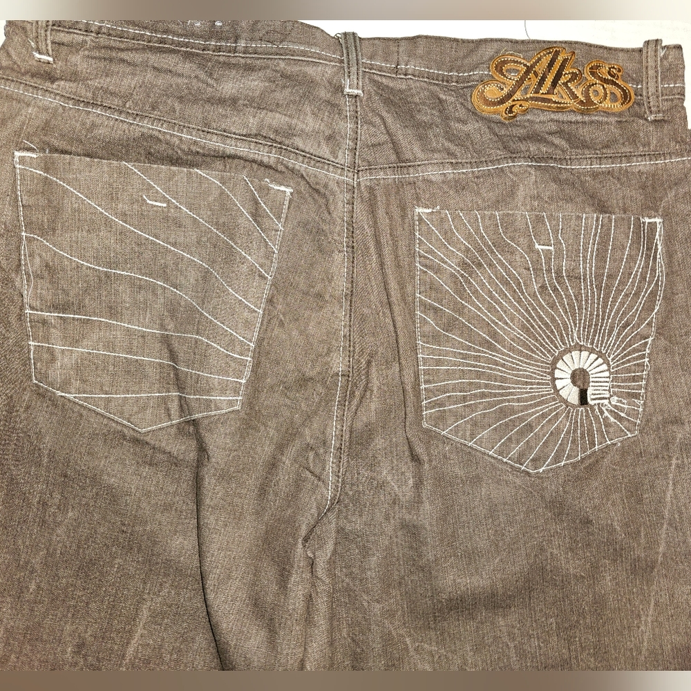 Akademiks jeans. Size 40x32